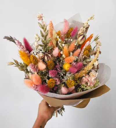 Bouquet de fleurs séchées — création florale